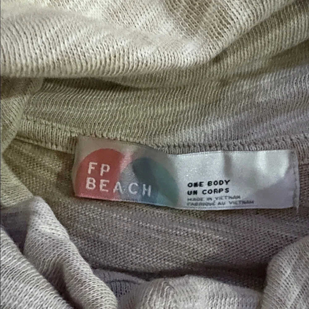 Free‎ People One Size Beach Cream Cocoon Cowl Neck Pullover